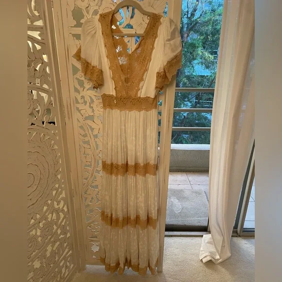 Free People | Dresses | Free People Spell Ocean Gown Size Xs White Tan Gypsy Dress Lace Trim Silk | Poshmark Free People | Dresses | Free People Spell Ocean Gown Size Xs White Tan Gypsy Dress Lace Trim Silk | Poshmark